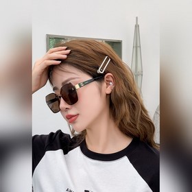 CHANEL МОДЕЛЬ： 5486-H Размер： диам