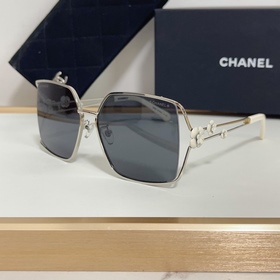 CHANEL МОДЕЛЬ： CH5115C Размер： 62 