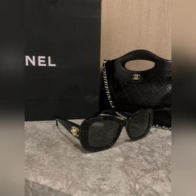 Солнцезащитные очки Chanel Модель 54