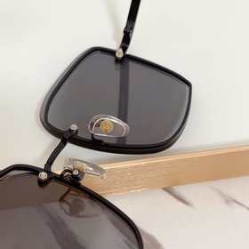 CHANEL Дизайн с окантовкой  Модель： 
