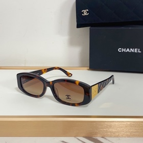 CHANEL Матовая фурнитура для усилени
