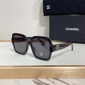CHANEL  Модель 5479, размер 56, обод