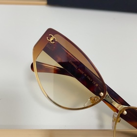 CHANEL МОДЕЛЬ： CH8053 Размер： 66 с