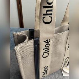 Сумка Chloe Midnight Blue Medium являе