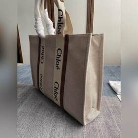 Коричневая большая сумка Chloe Эта сум