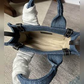 Сумка Chloé Woody Tote Bag мини-размер