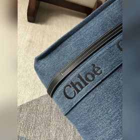 Средняя сумка Chloé Woody из прохладно