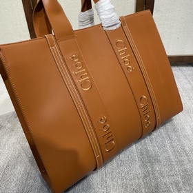 Кожаная сумка Chloe22S Woody – потряса