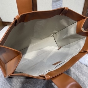 Кожаная сумка Chloe22S Woody – потряса