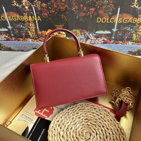 [Dolce & Gabbana] Новинка. Артик