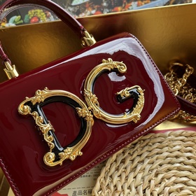 [Dolce & Gabbana] Новинка. Артик