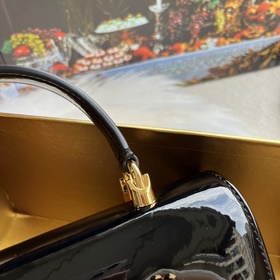 [Dolce & Gabbana] Новинка. Артик