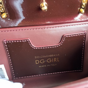 [Dolce & Gabbana] Новинка. Артик