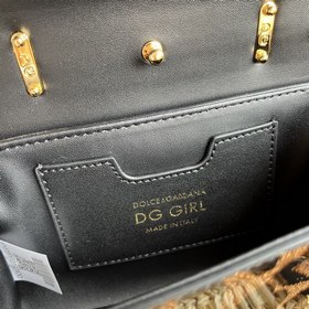 [Dolce & Gabbana] Новинка. Артик