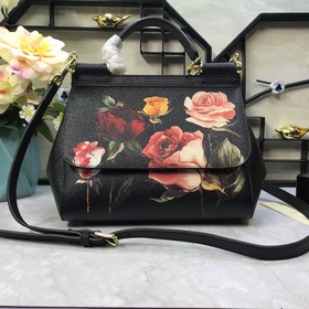 Dolce &amp; Gabbana Кожаная сумка чере