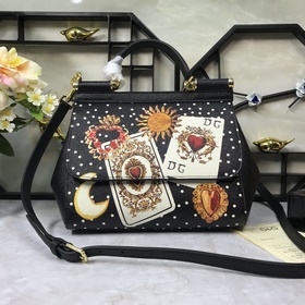 Dolce &amp; Gabbana Кожаная сумка чере