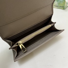Dolce & Gabbana Импортная кожа   Пр