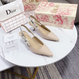 Представляем бестселлеры Dior — сандал