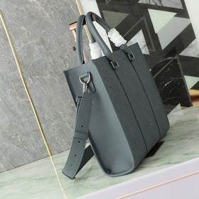 Темно-серый принт Dior Gravity... 27