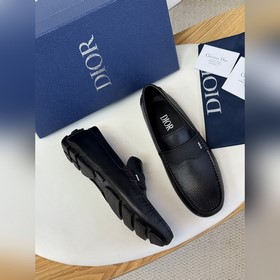 Мужские кожаные туфли Dior, соответств