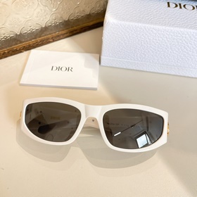 МОДЕЛЬ DIOR： VeryDior S3F РАЗМЕР： диам