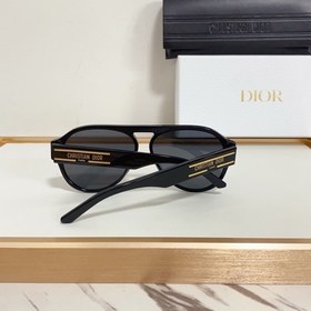 МОДЕЛЬ DIOR： DiorSignature A1U РАЗМЕР：