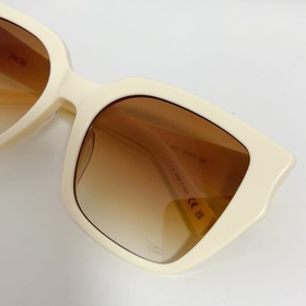 DIOR МОДЕЛЬ： DiorGlowS1F  РАЗМЕР： 