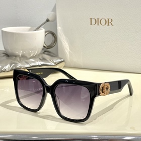 Dior Модель： 30 Montaigne S11I Раз