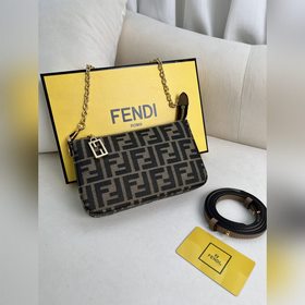 Сумка FENDI Monogram Представляем ва