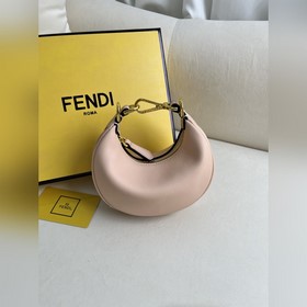Розовая сумка Fendipraphy небольшого р