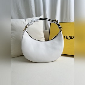 Белая сумка Fendipraphy большого разме