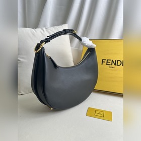 Черная большая сумка Fendipraphy под м