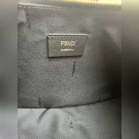Черная большая сумка Fendipraphy под м