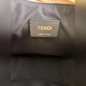 Розовая большая сумка Fendipraphy под 