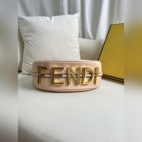 Розовая большая сумка Fendipraphy под 