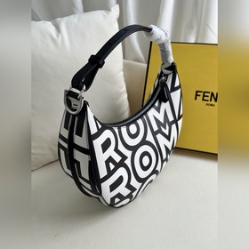 Fendipraphy Oversized Сумка Fendipra