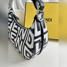 Fendipraphy Oversized Сумка Fendipra