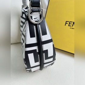 Fendipraphy Oversized Сумка Fendipra