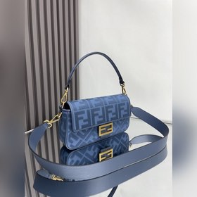 FENDI Лимитированная серия ярких вышит