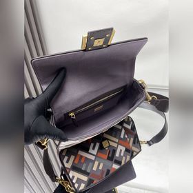 FENDI Лимитированная серия ярких вышит