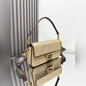 FENDI Лимитированная серия ярких вышит