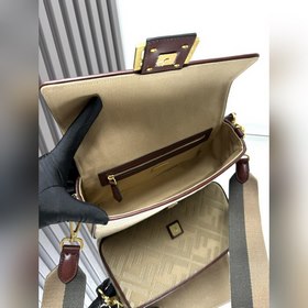 FENDI Лимитированная серия ярких вышит