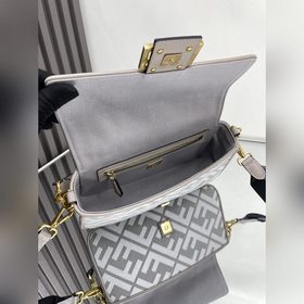 FENDI Лимитированная серия ярких вышит