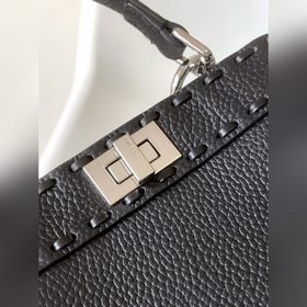 Черный Fendi Iconic Peekaboo ISeeU M