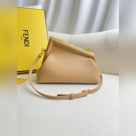 Абрикос Fendi First Mini Handbag Р