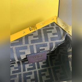 Абрикос Fendi First Mini Handbag Р
