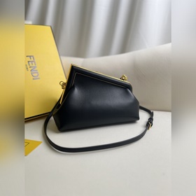 Черный Fendi First Small Handbag Р