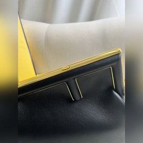Черный Fendi First Small Handbag Р