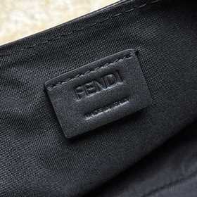 Название： FENDI (BAGUETTE) Качество：