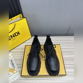 Официальный сайт FENDI Мужские кожаные